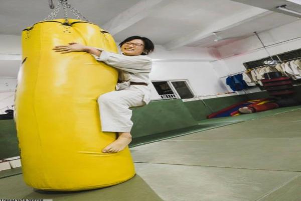 体育培训课程的评估标准与优化方法(图1)